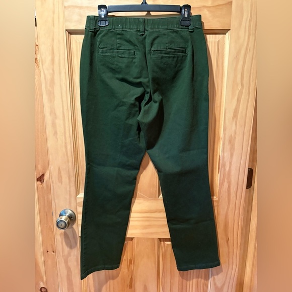 Christopher & Banks Signature Slimming Pants women’s size 6P - Picture 2 of 9